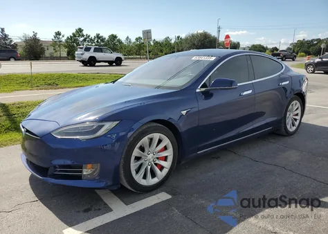 2017 Tesla Model S z USA, uszkodzony, nr VIN 5YJSA1E16HF203050